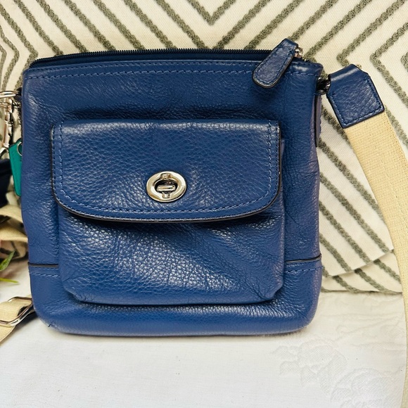 Coach Blue Leather Crossbody Bag - Picture 4 of 11